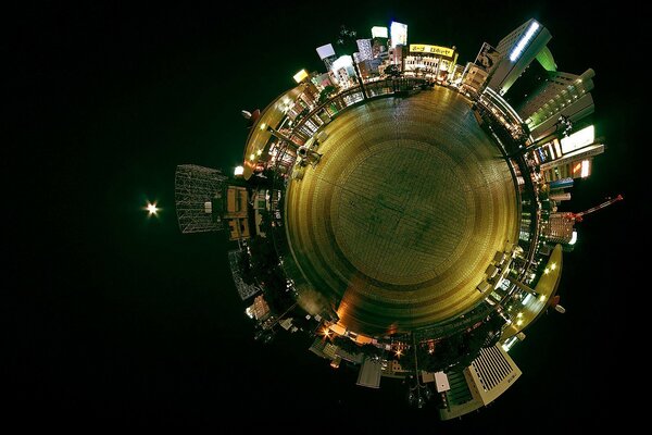 Panorama notturno della grande città