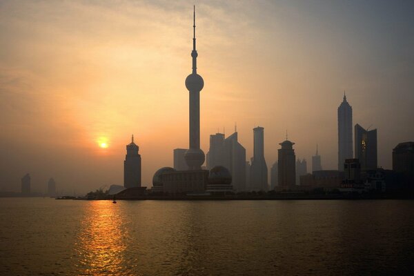 Amanecer En la ciudad China de Shanghai