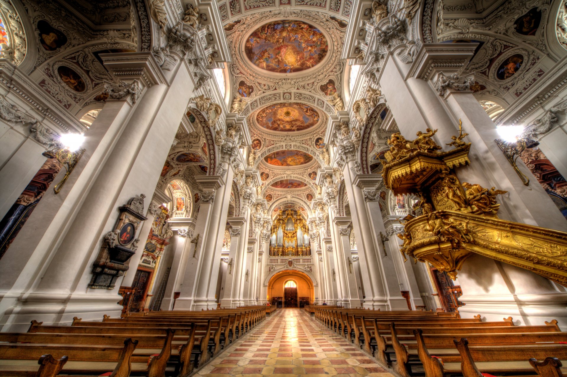 cathédrale église religion banc