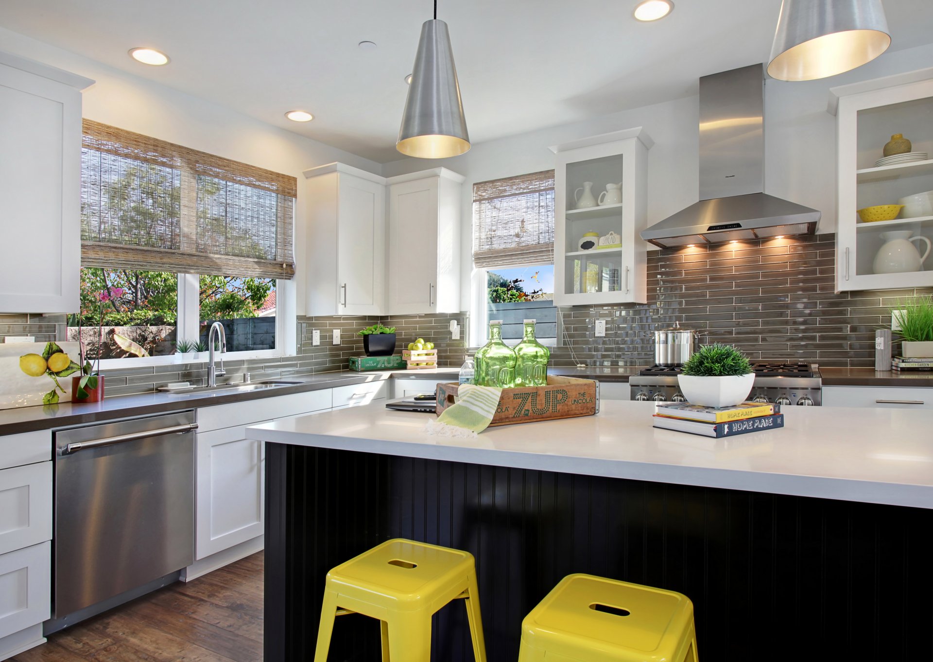 interior design kitchen light photo