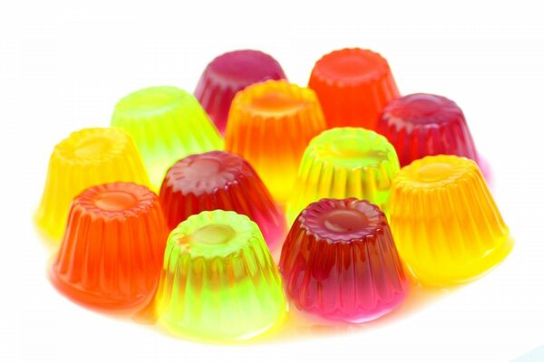 Marmelades multicolores. Délicieux bonbons à la gelée