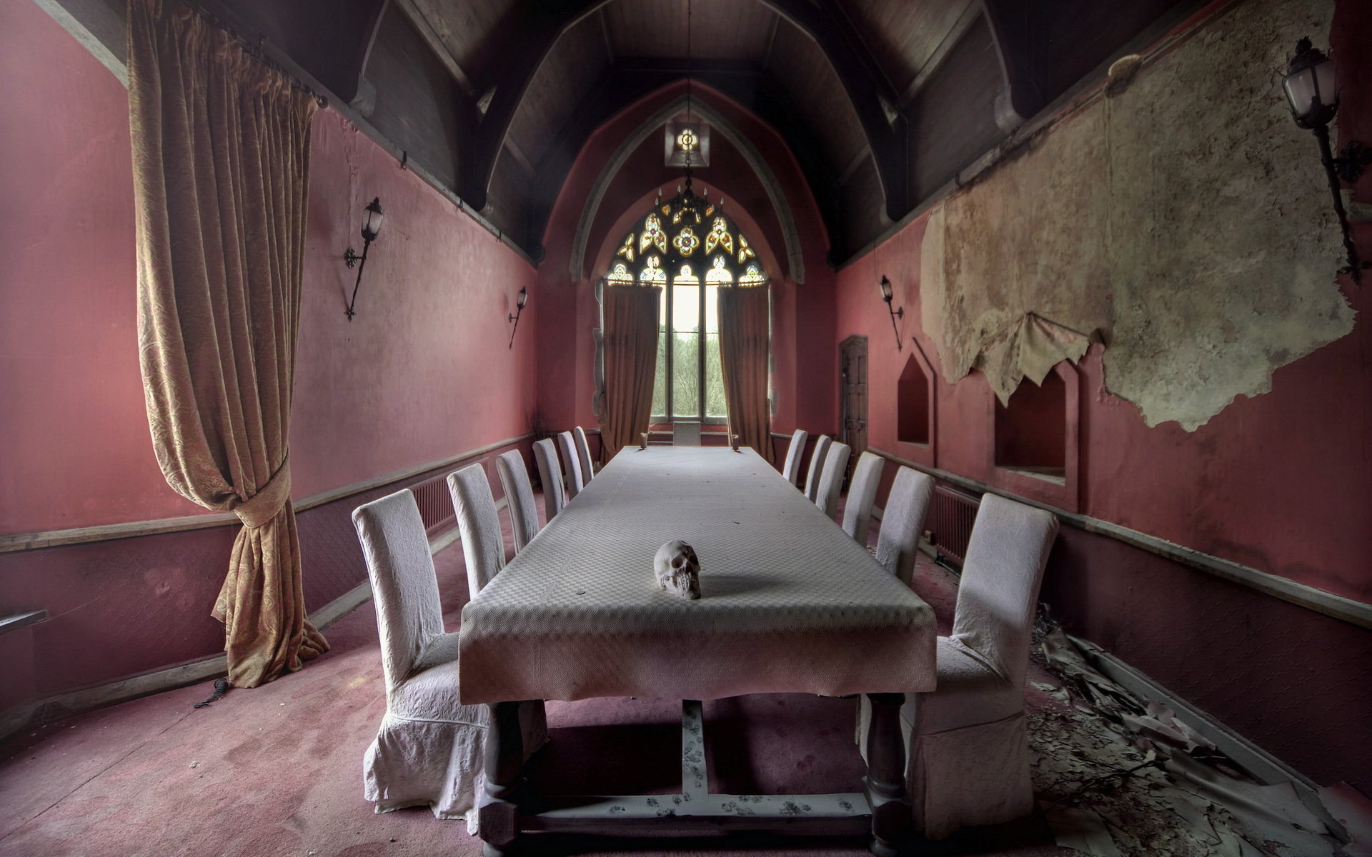 hall table skull interior