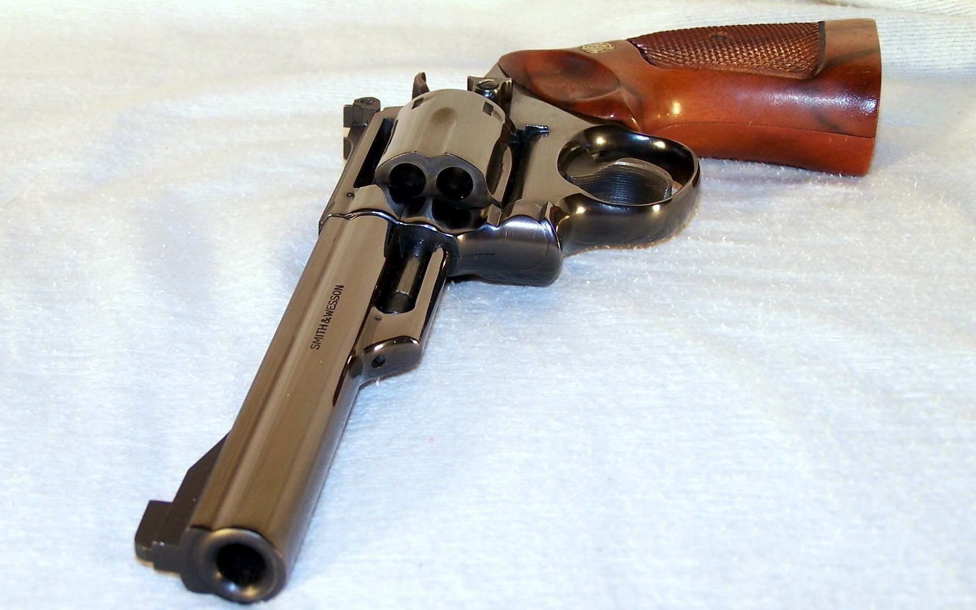 mith wesson model 19-3 weapons gun