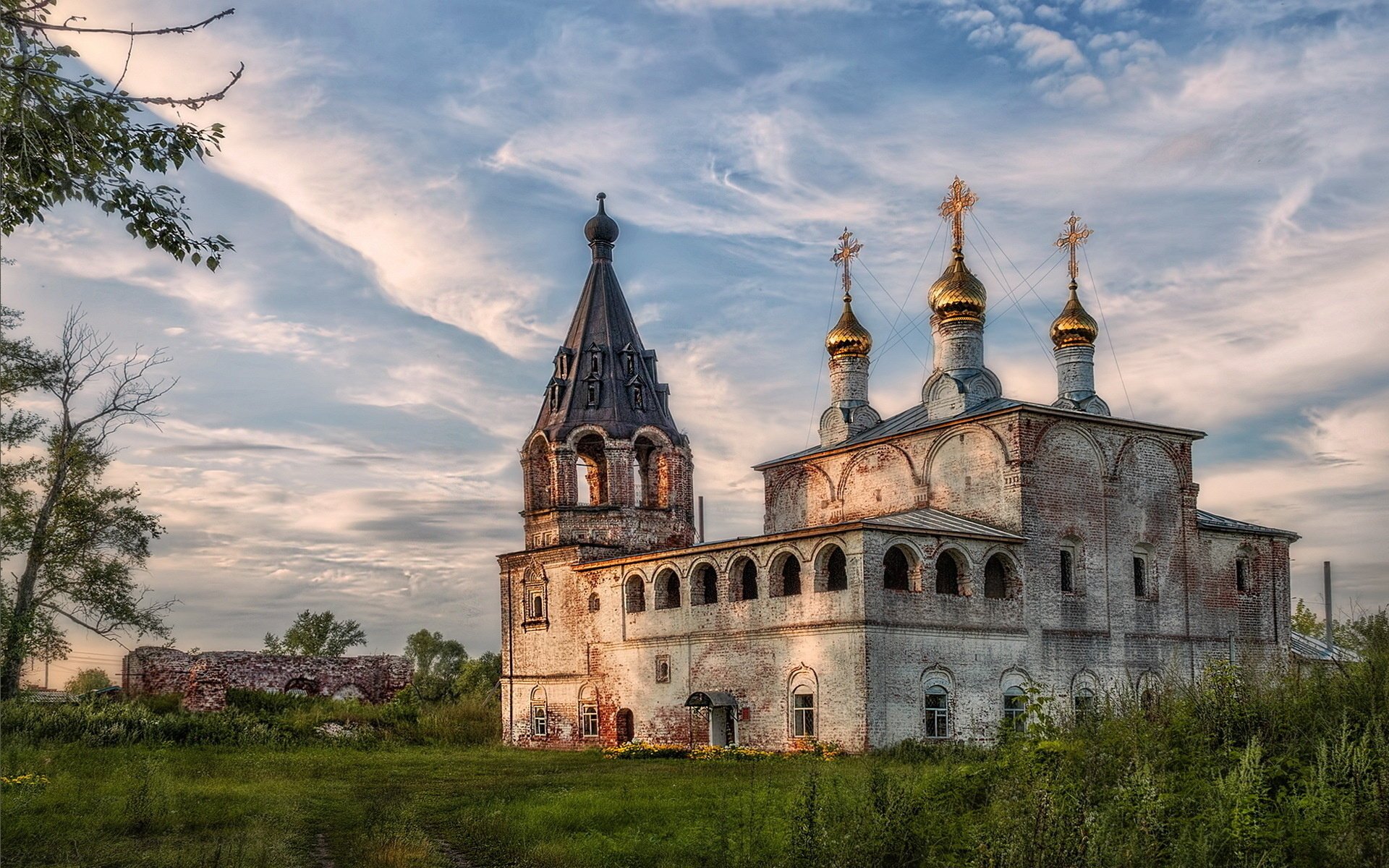 the cathedral of christ the savior muromsky district the village of borisogleb