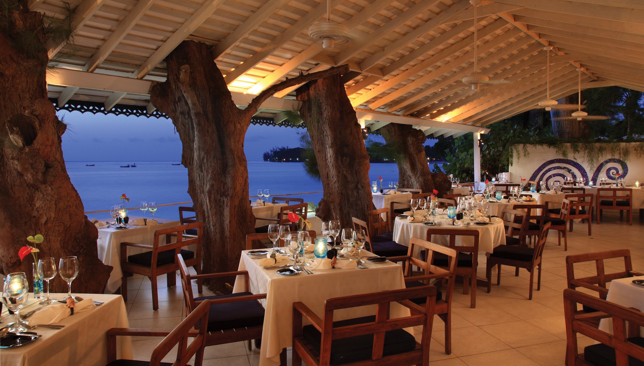 intérieur style design terrasse restaurant