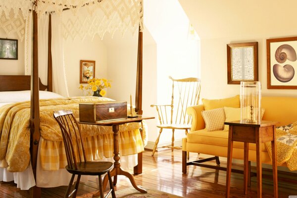 Bedroom in bright yellow