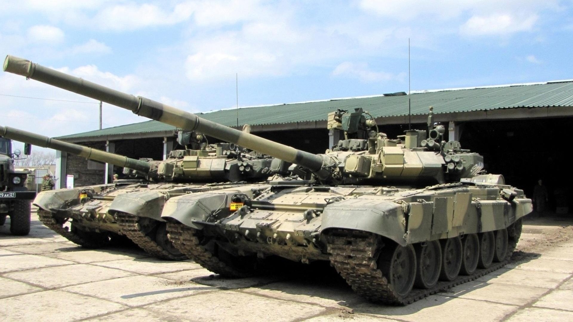 russischer kampfpanzer tank t-90