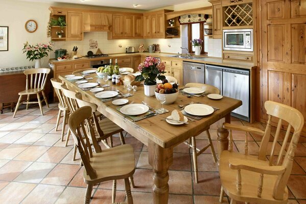 Gran cocina elegante para toda la familia