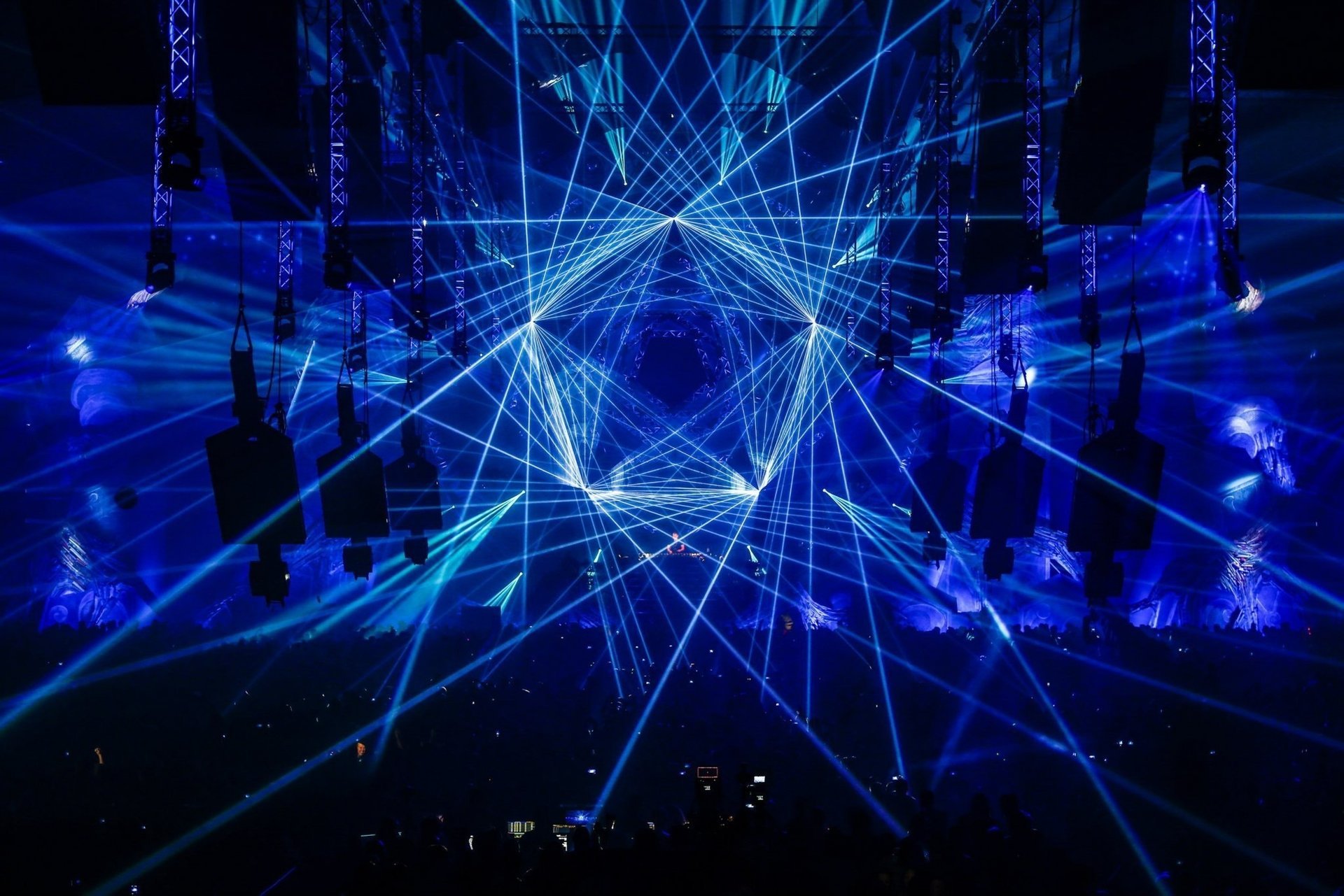 lasershow qlimax 2012 hardstyle q-dance hardcore