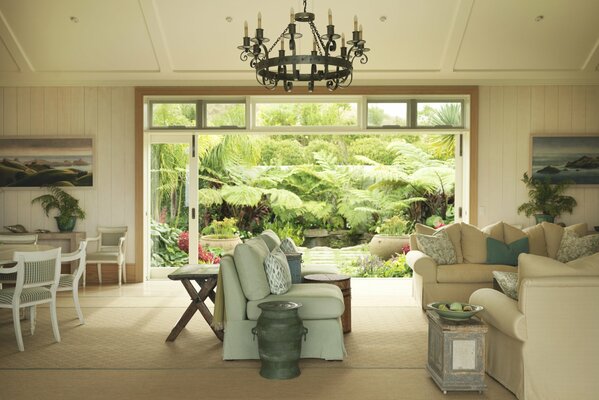 Espacio habitable con hermosas vistas al Jardín