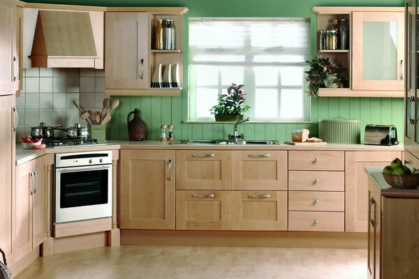 Cocina en tonos beige y verde