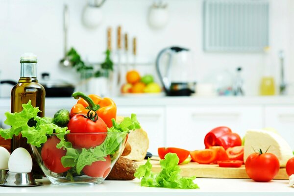 Cooking salad from different types of vegetables