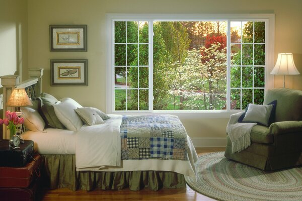 Interior del dormitorio en una Villa de verano