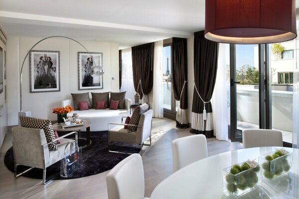 Paris, guest room, large windows, chic interior