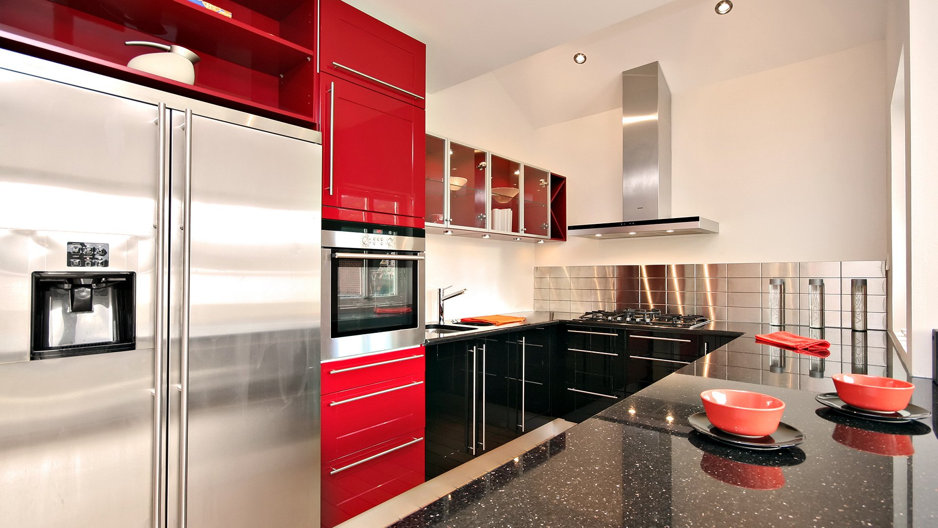 interno camera appartamento design stile cucina rosso