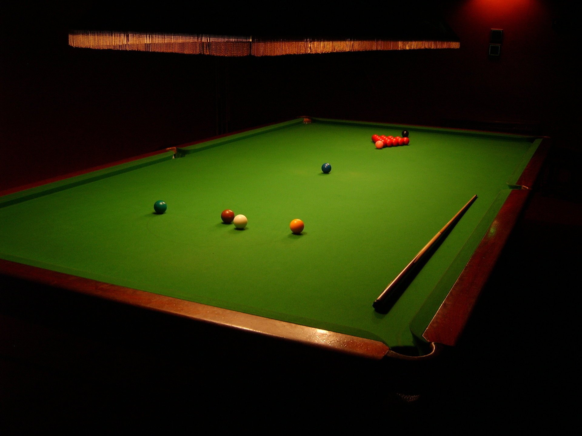 snooker sport tisch billard cue bälle kronleuchter