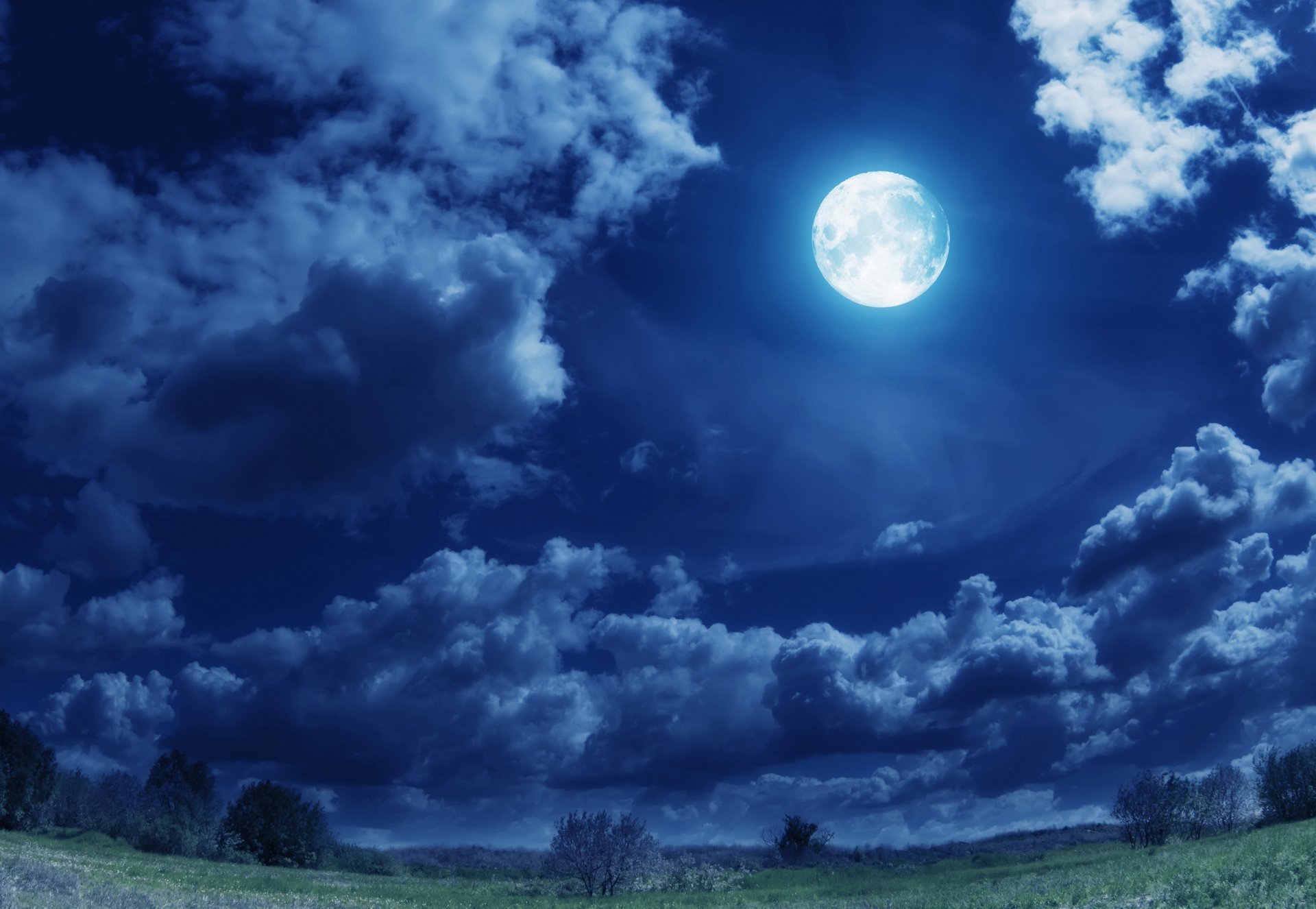 feld mond wolken vollmond ausstrahlung bäume