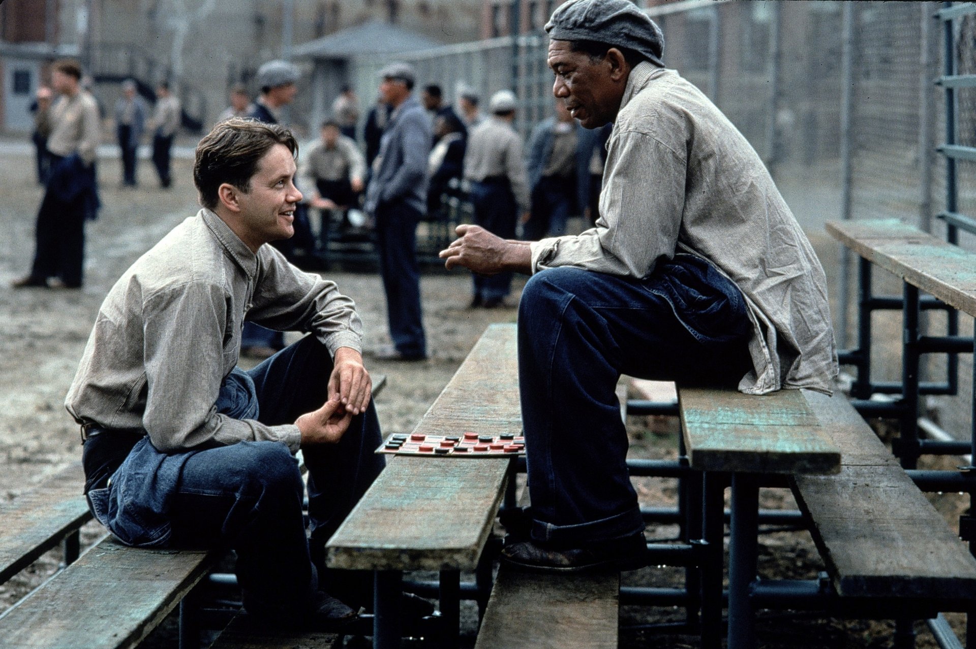 flucht aus dem showshank the shawshank redemption morgan freeman