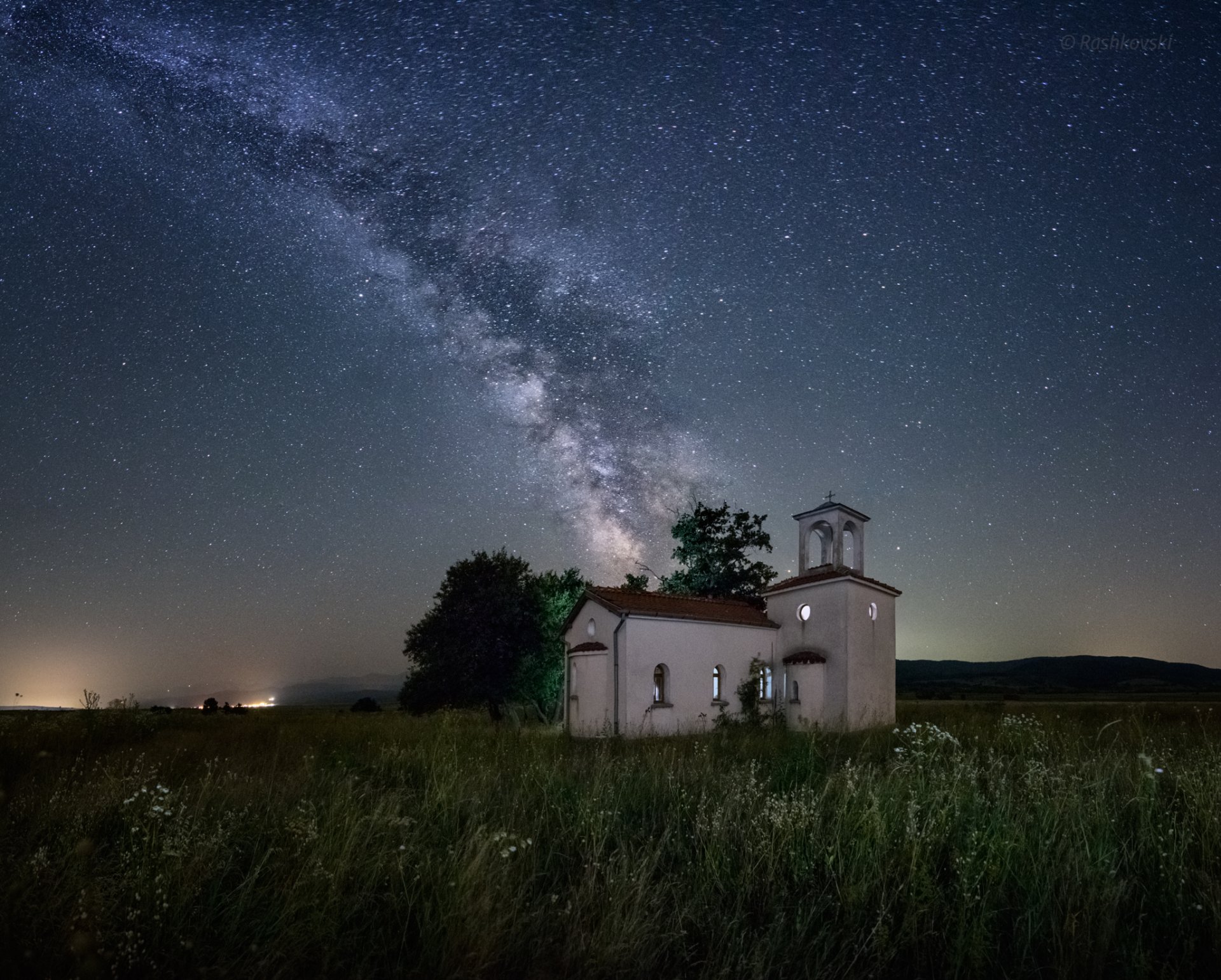 milky way bulgaria sofia st. peter and paul church the field tree light star mystery