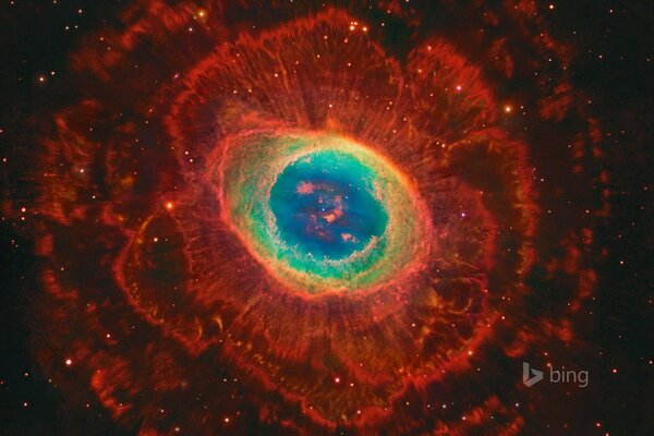 Der Ring des Nebels im Sternuniversum