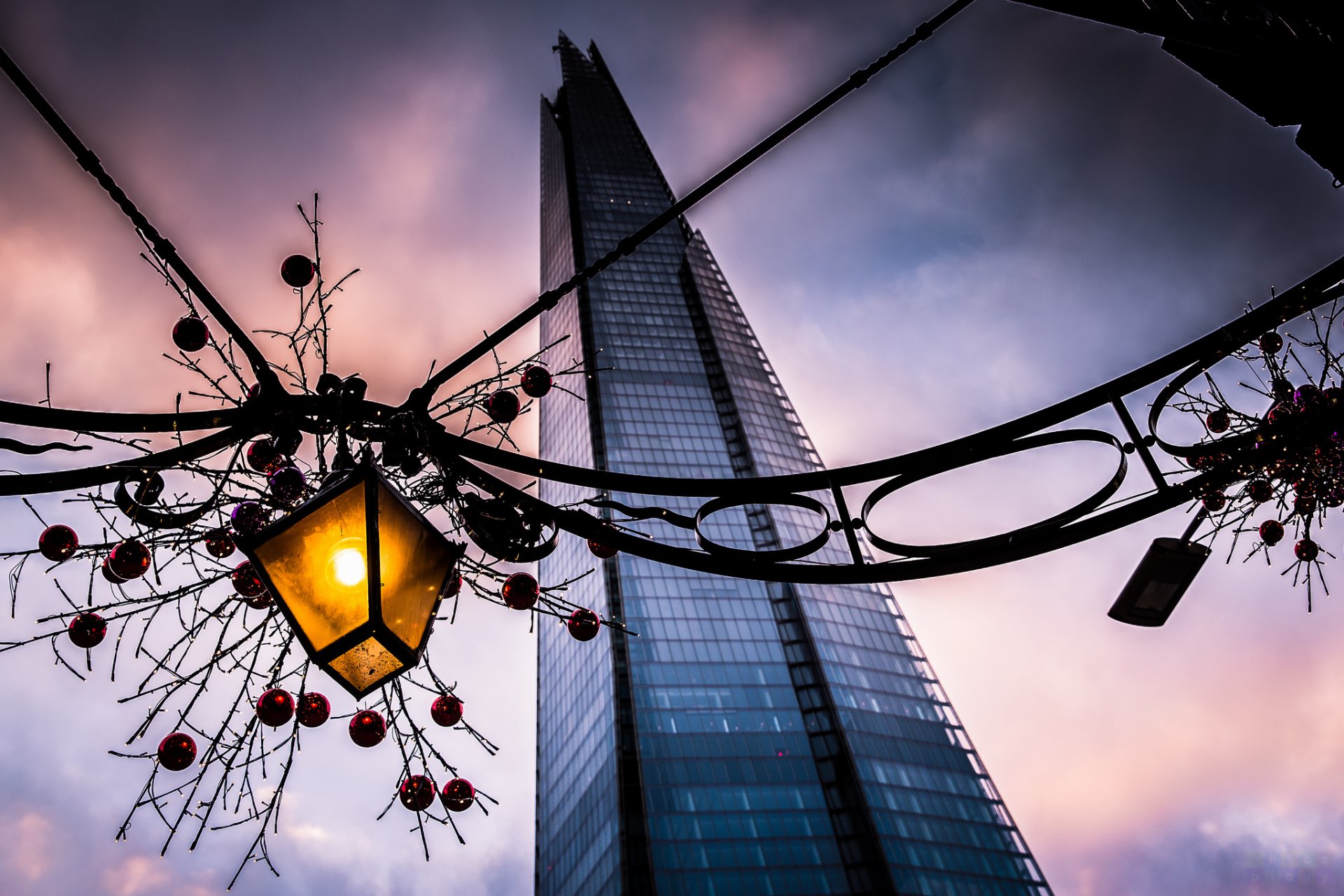 london united kingdom england city evening building bank lantern decoration christmas garland