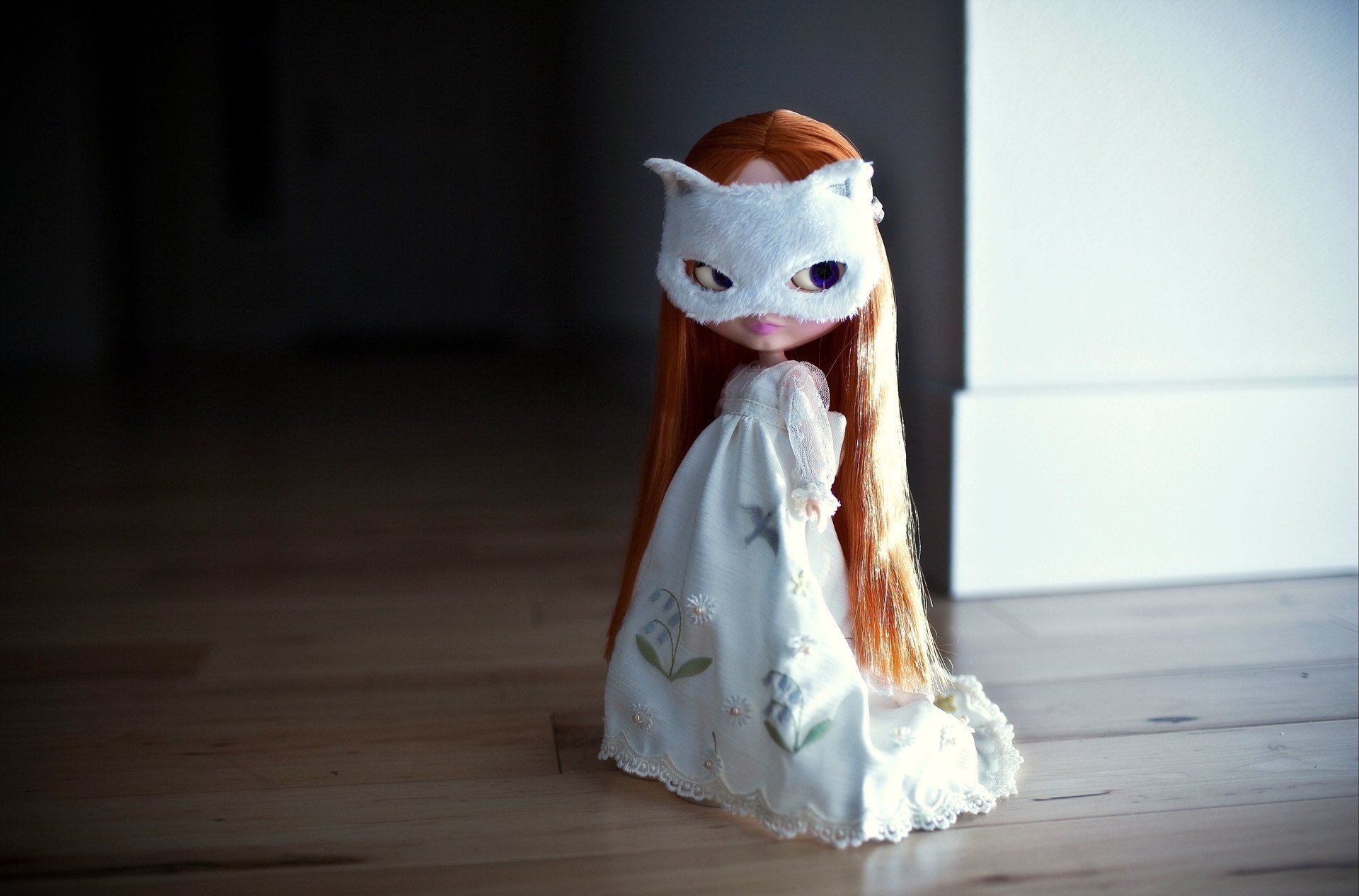 mirada pelirroja muñeca máscara vestido pelo largo