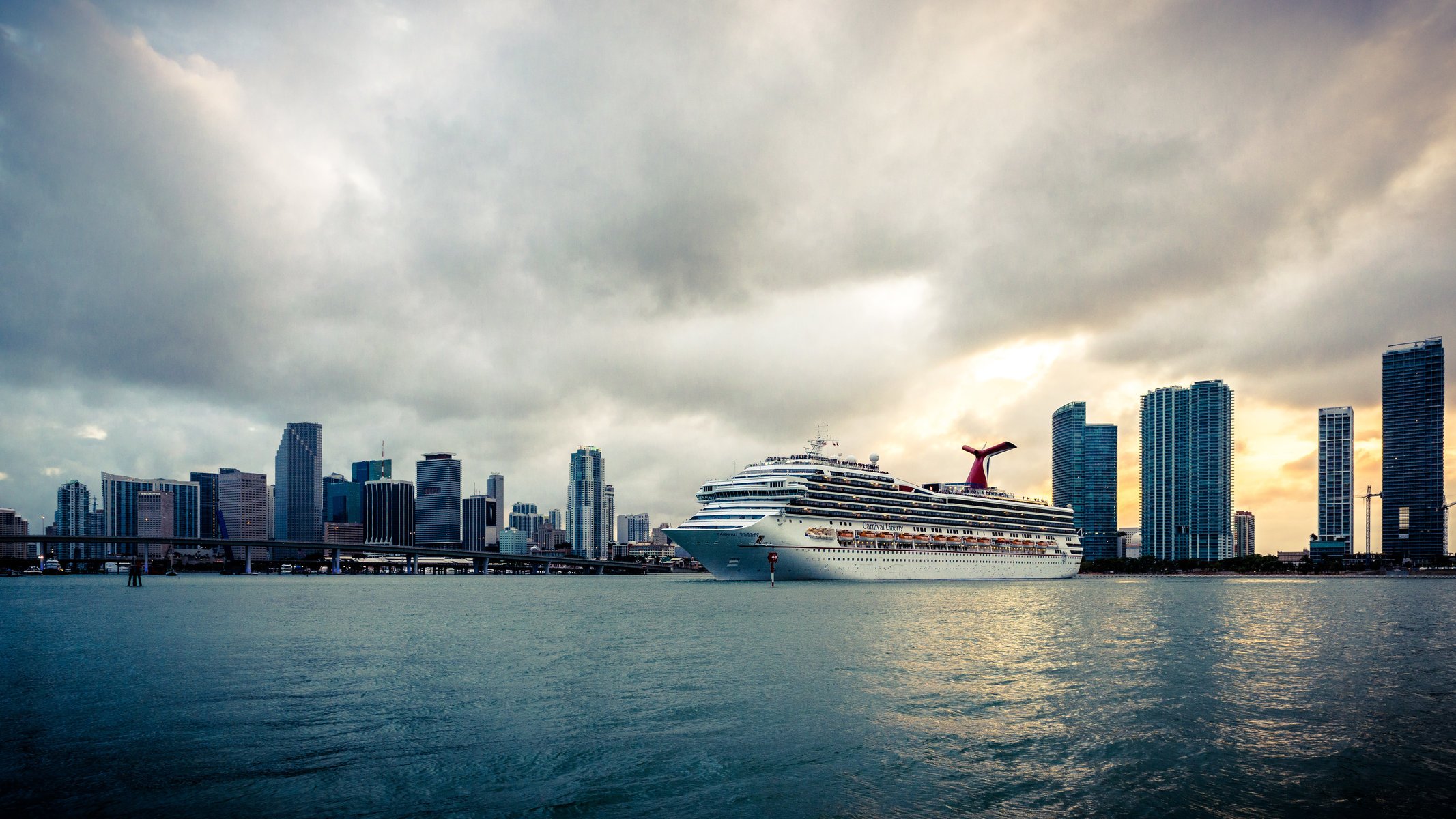 cruise ship liner city florida usa miami downtown water sunset cloud sky bridge house building skyscraper blue town united states aqueou