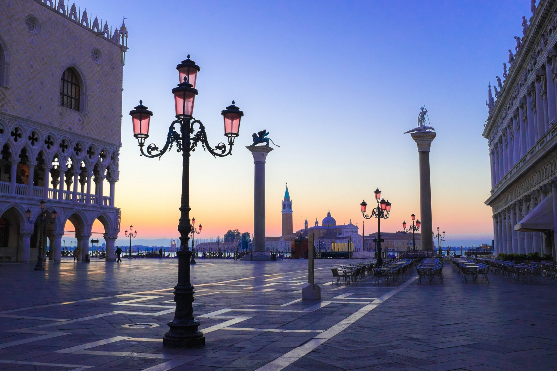 venice italy ducal palace piazzetta column of st mark column of st. theodore morning