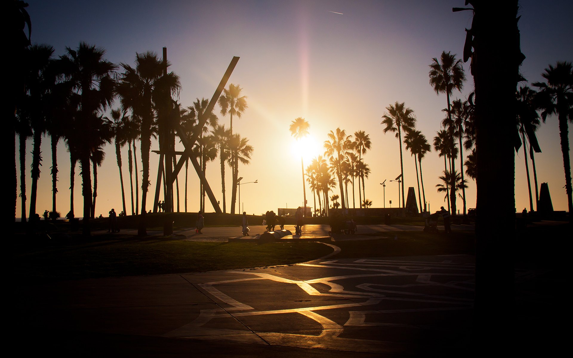 sonnenuntergang sommer venice beach la los angeles ca palm