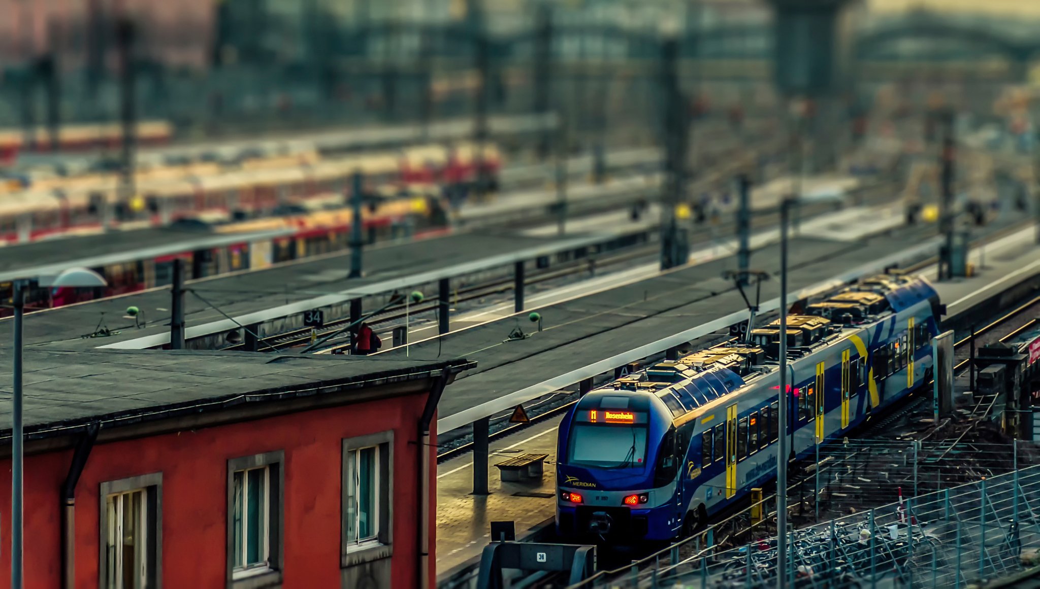 monachium niemcy dworzec kolejowy pociąg markiza
