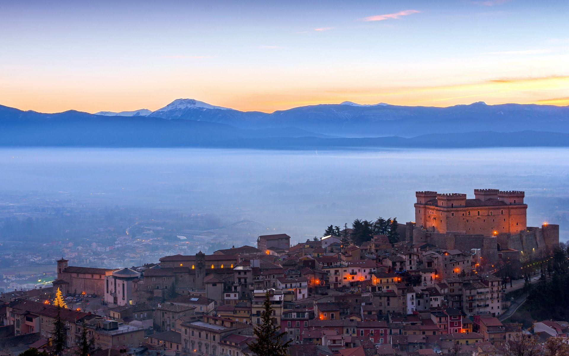 castello di celano italien
