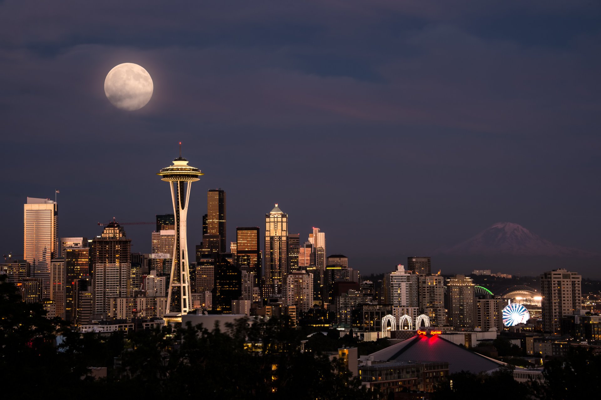 usa city seattle seattle tower space needle space needle buildings houses night lights sky moon rainier volcano in the distance