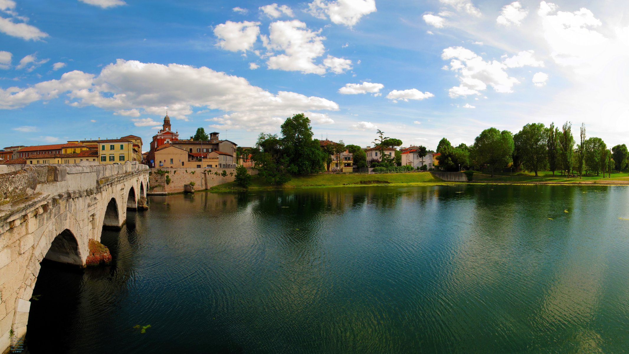 italie émilie-romagne rimini ville rivière pont arbres ciel photo