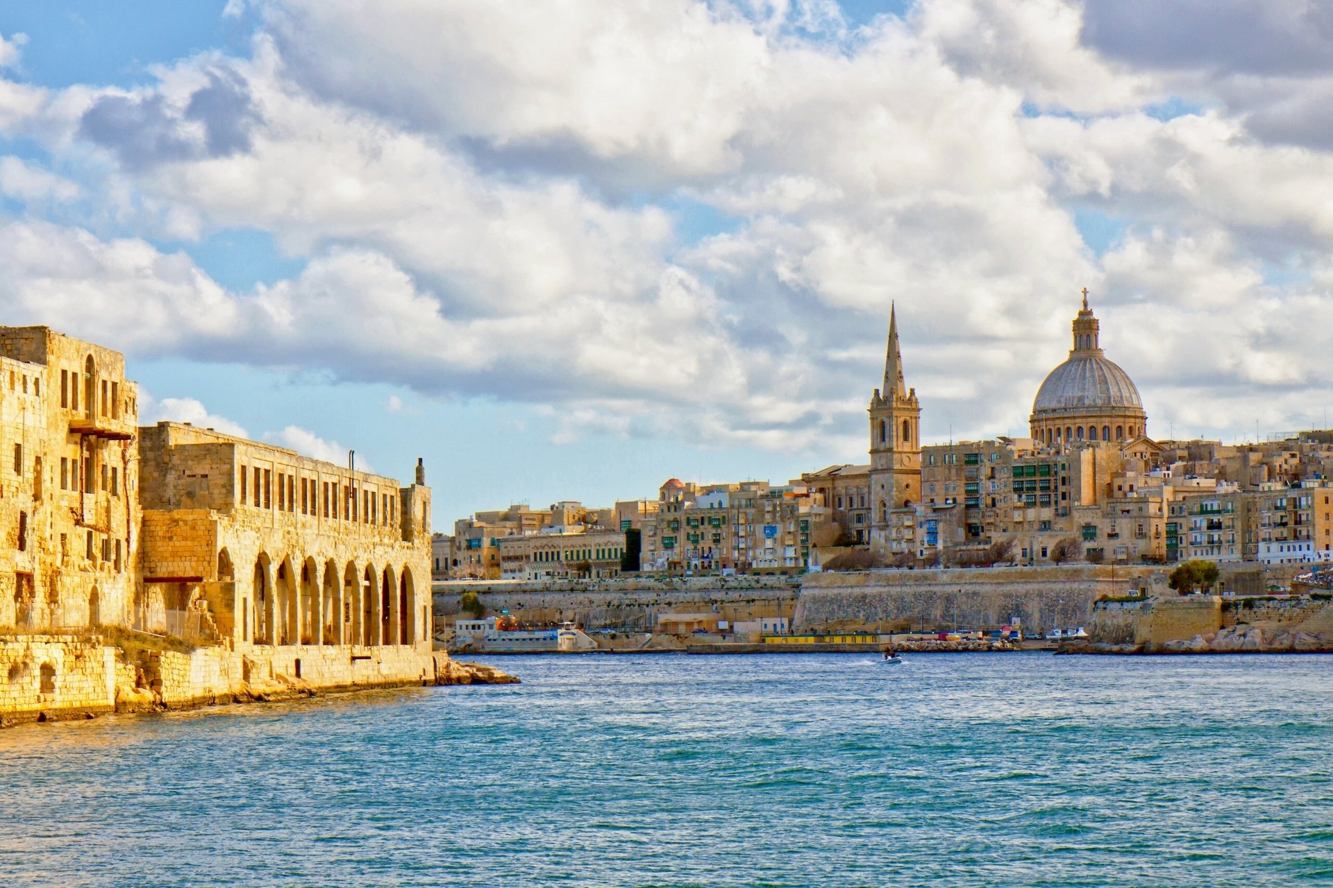 valletta malta mediterranean sea