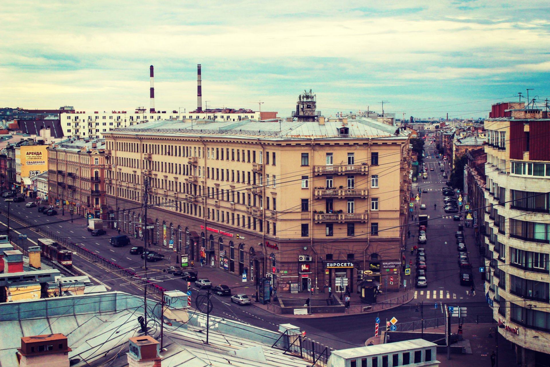 st. petersburg peter russland st. petersburg leningrad straße häuser gebäude dächer