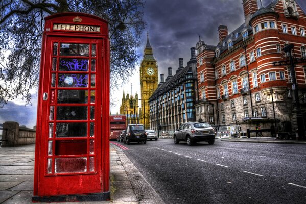 England. Londons Straßenfoto am Abend