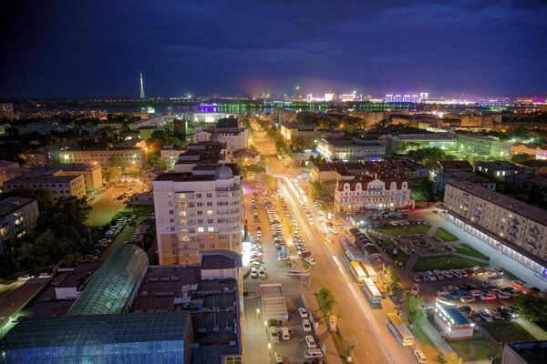 Life is in full swing in the night city