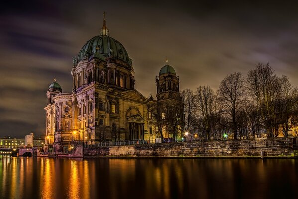 The uplifting Berlin Cathedral at night