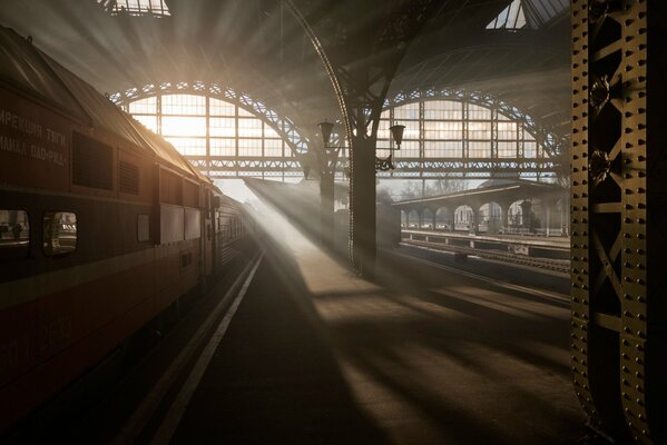 Amanecer en la estación