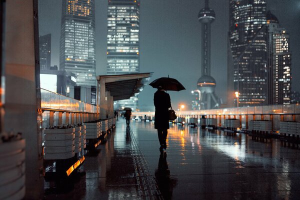 La pluie lave la fatigue de la journée en Métropole