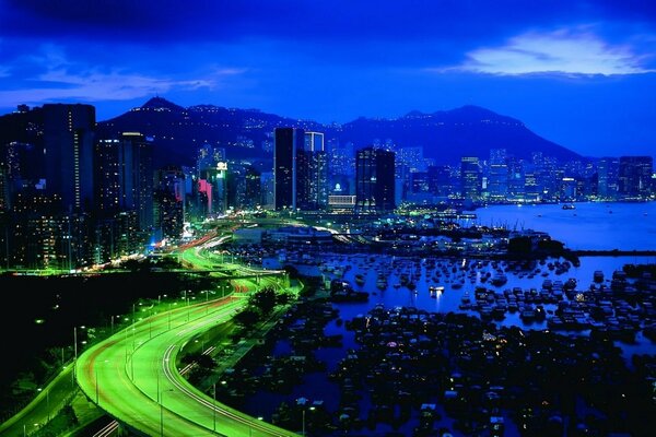 La beauté des lumières de nuit de Hong Kong