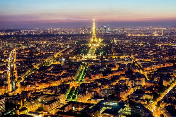 Paris Frankreich Abendlichter