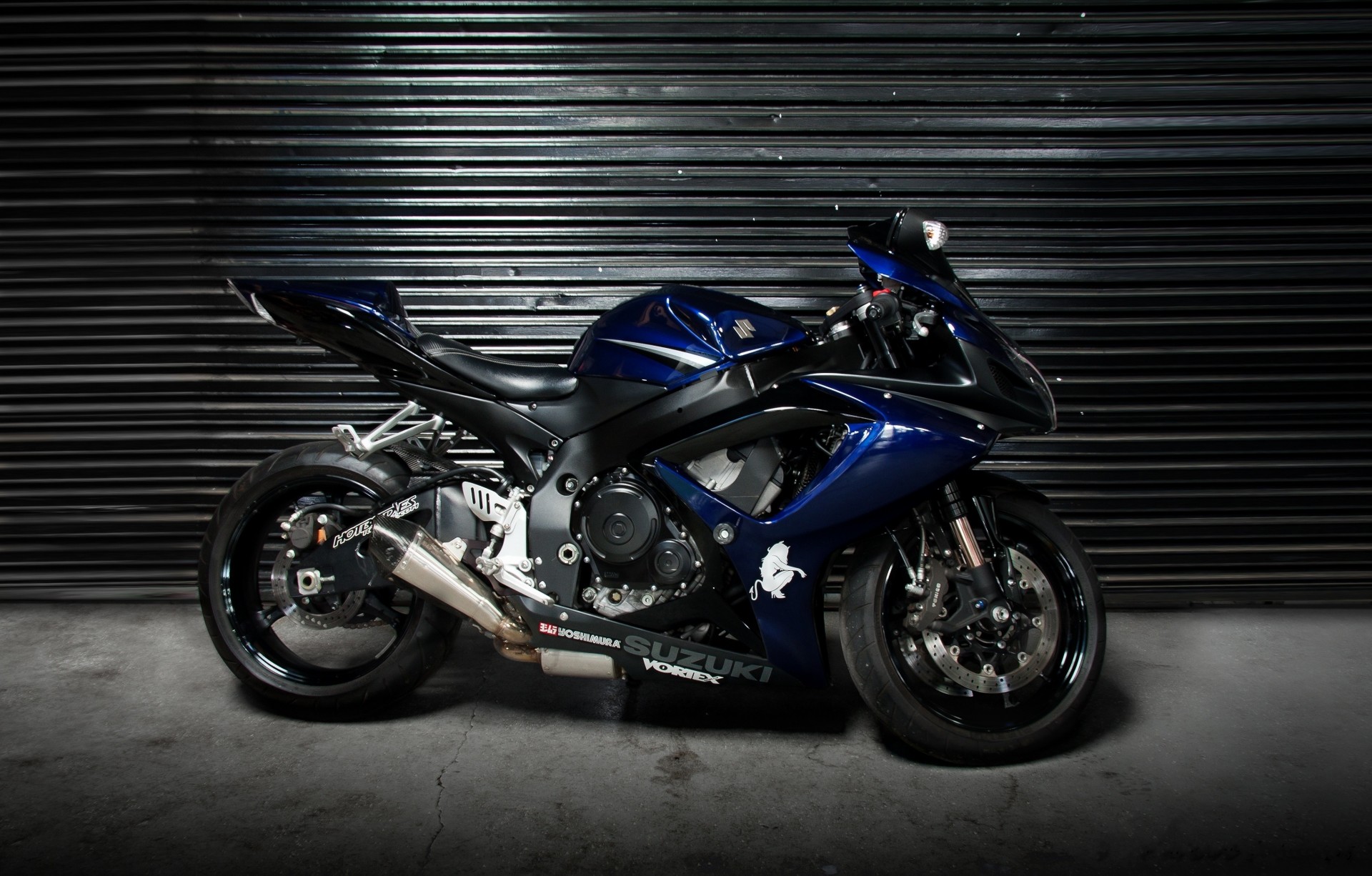 bike suzuki supersport blue gsx-r1000