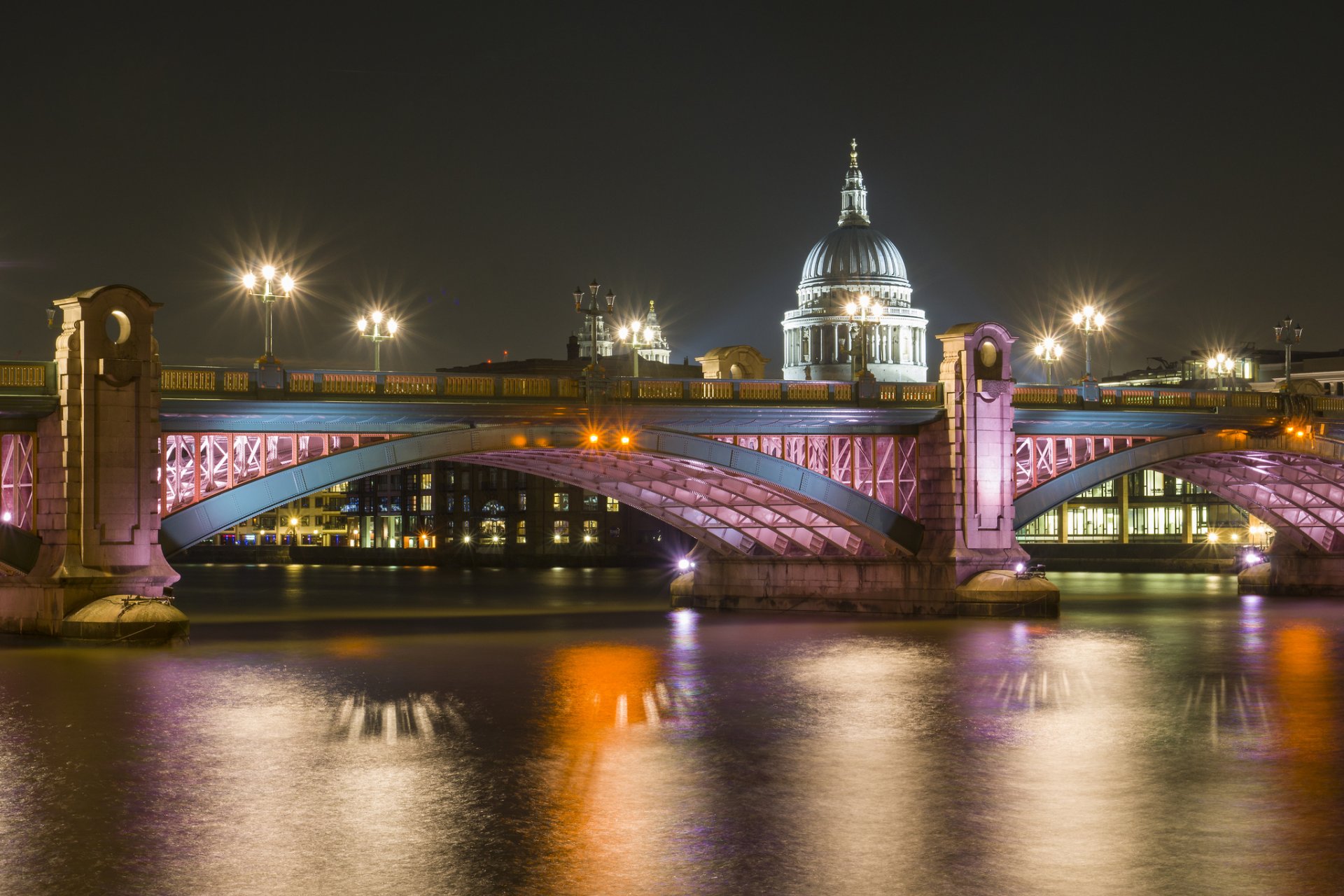 london fluss themse brücke kathedrale st. paul nacht lichter