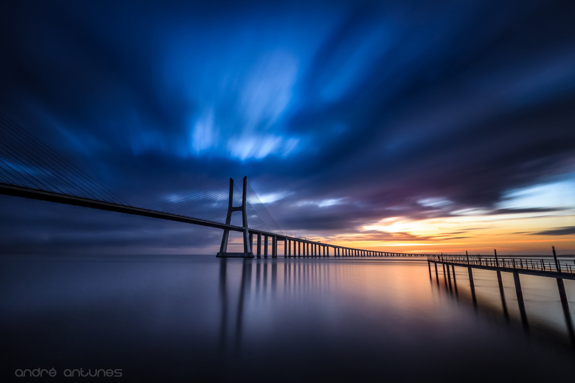 portogallo città lisbona fiume tajo tago ponte vasco da gama mattina estratto