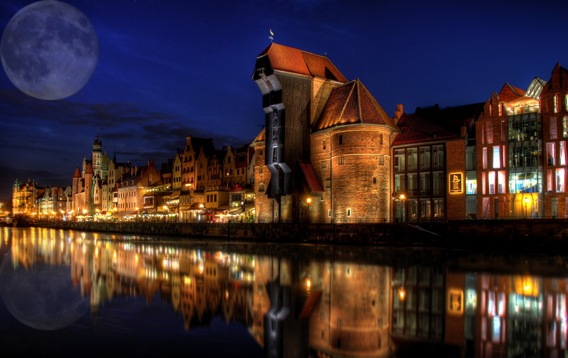 polonia casas río arquitecturab noche luna