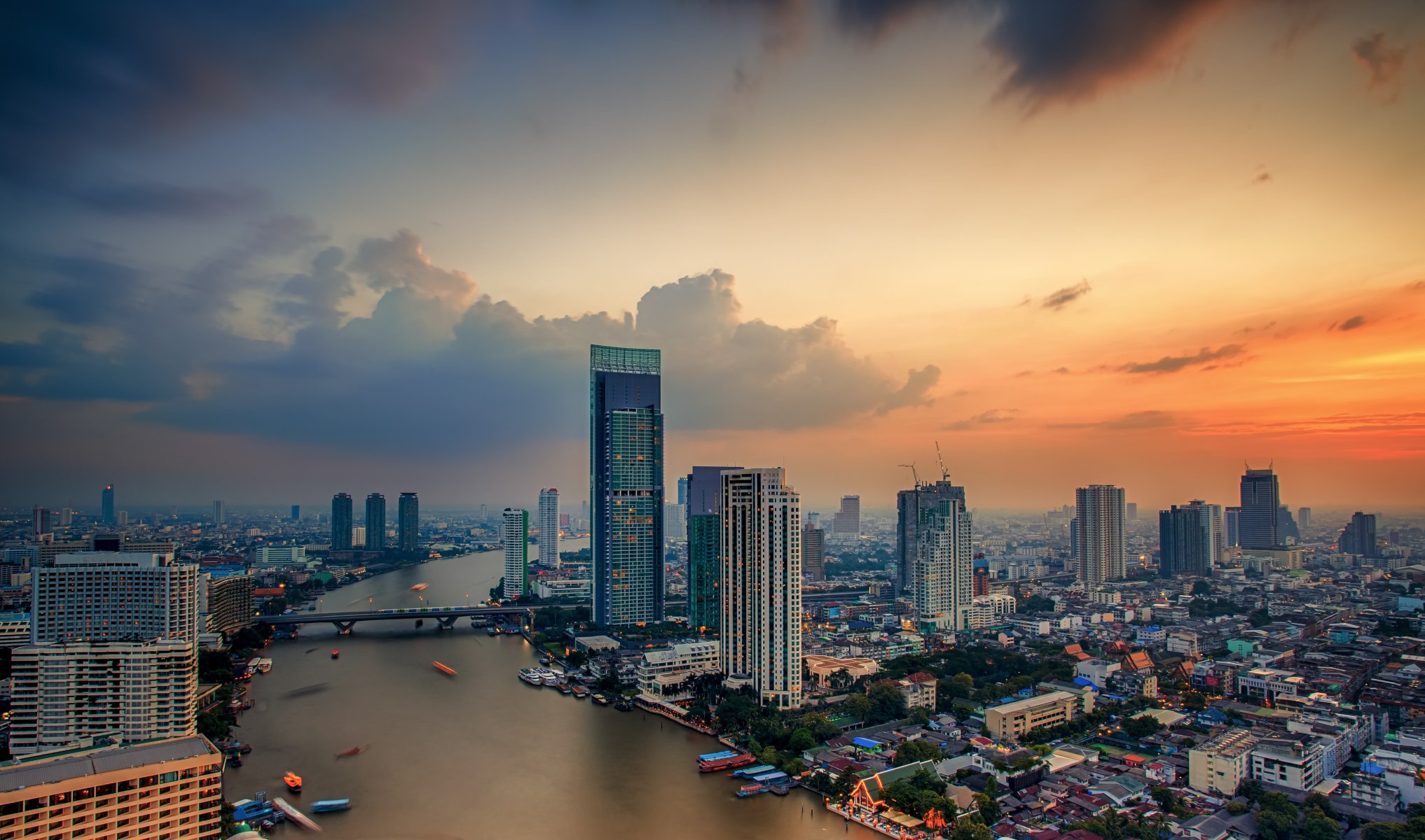 bangkok thaïlande ville route bâtiments ciel nuages rivière pont