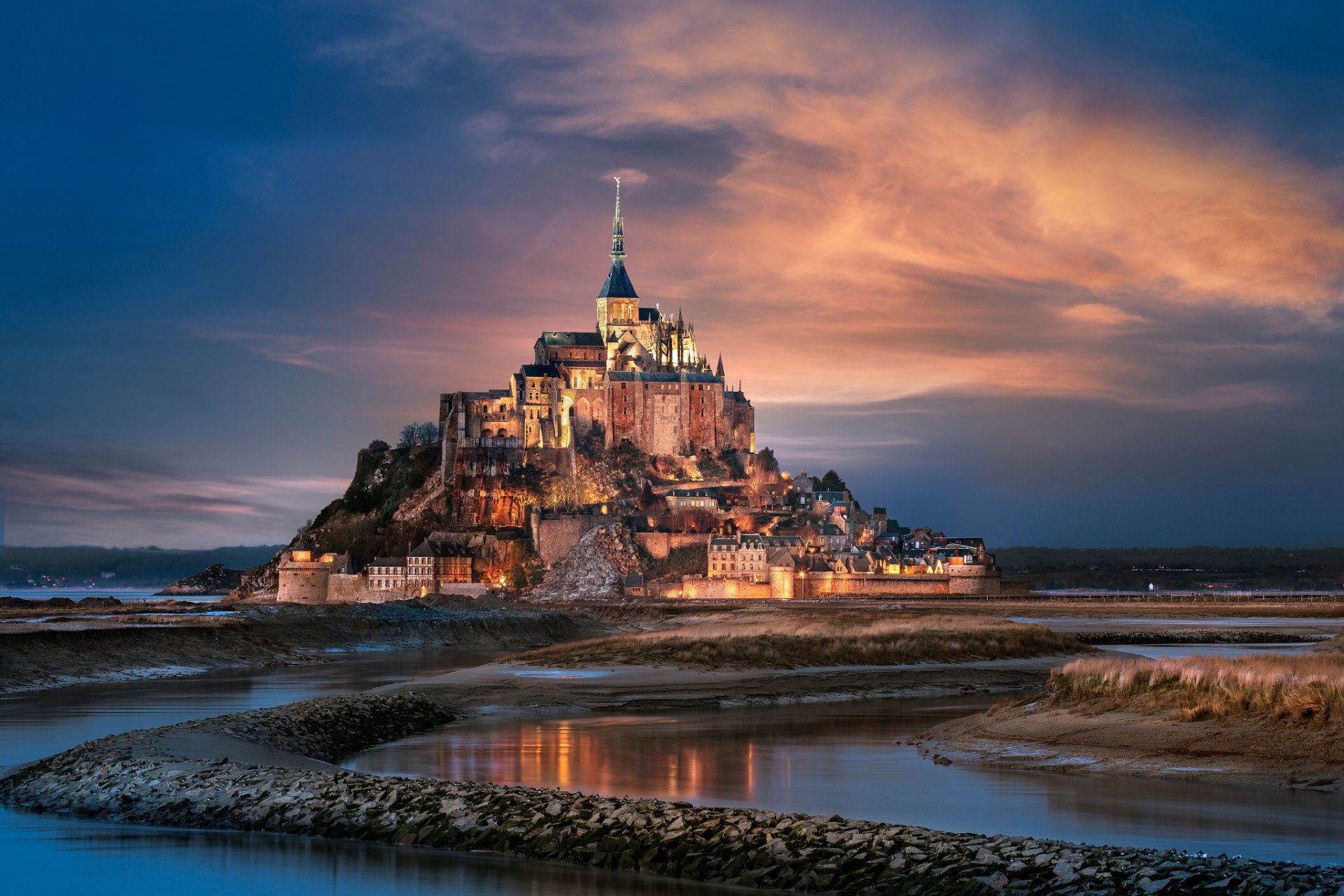 france normandie ville île-forteresse mont saint-michel mont de l archange michel