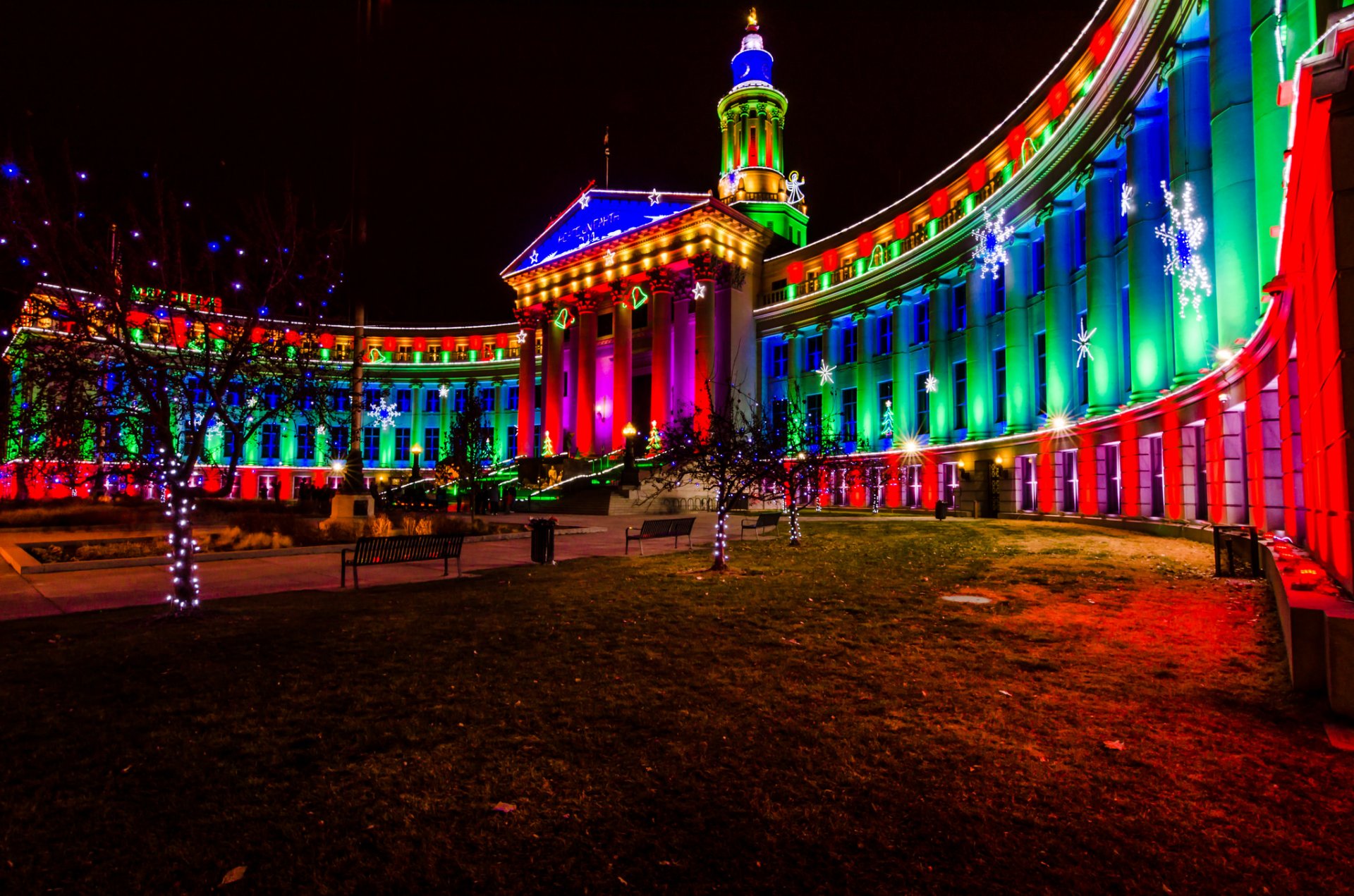 natale capodanno decorazione luci città denver notte