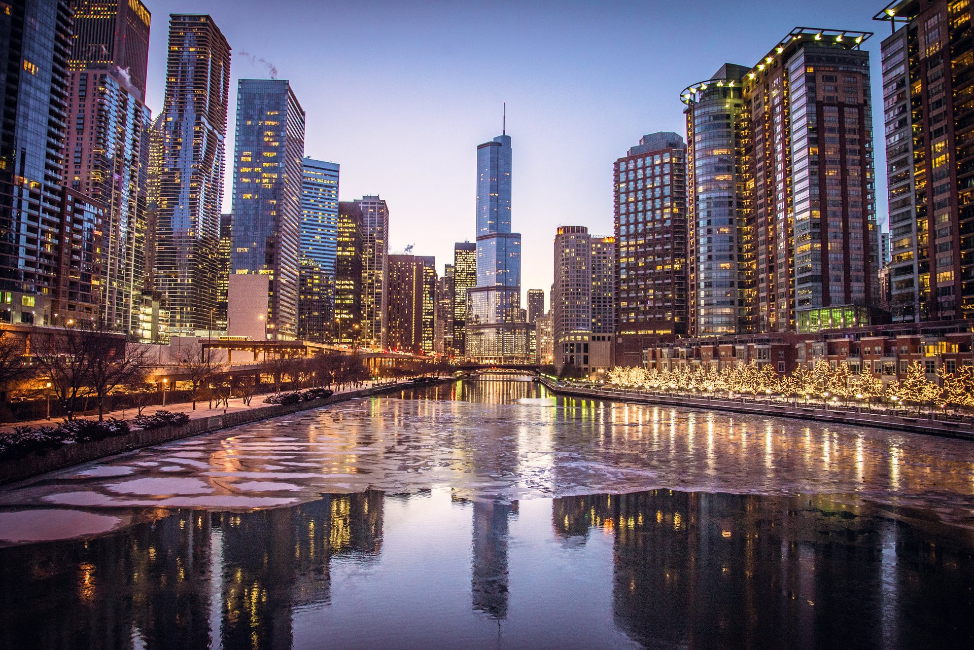 chicago illinois town river skyscraper night next winter light